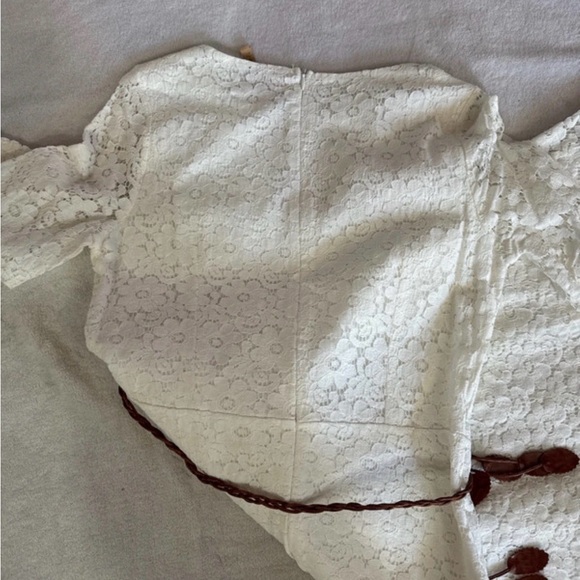 Elegant White Lace Dress with Brown Belt - Picture 5 of 5